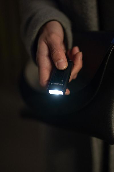 Фонарик брелок LED LENSER K6R SAFETY, заряжается, 400Lm (со свуковой сигнализацией) 6008498 фото